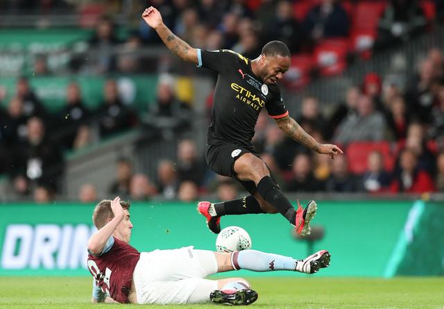 马杜埃凯vs布鲁日全场数据：射门4次进2球，成功过人3次（马杜埃凯战布鲁日：4射2中，成功过人3次）