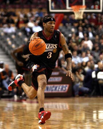 前西班牙主帅：皇萨永远是西甲热门；年轻球员首秀需谨慎谨慎（前西班牙主帅：皇马巴萨永远是西甲争冠热门；年轻球员首秀需格外谨慎）