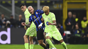 科尔：有意让库里&斯潘塞同时出场，如此库里能减少持球更多打无球（科尔：计划让库里和斯潘塞同时在场，减轻库里持球比重、更多打无球）