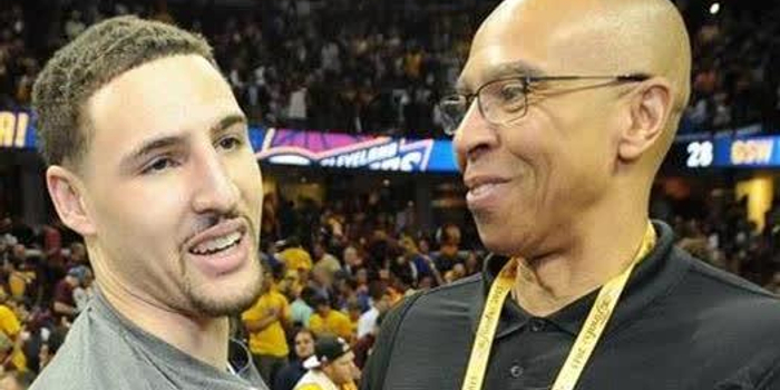 约基奇传球再次刷新中锋认知（约基奇传球再度改写中锋定义）