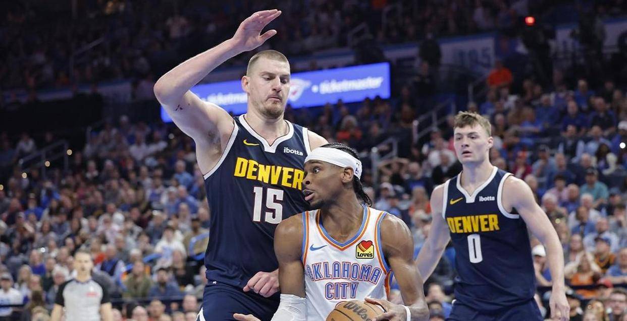 麦迪逊、范德芬4人出席中国香港行活动，指导中小学生踢球（麦迪逊携范德芬等四将亮相中国香港行，走进校园教中小学生踢球）