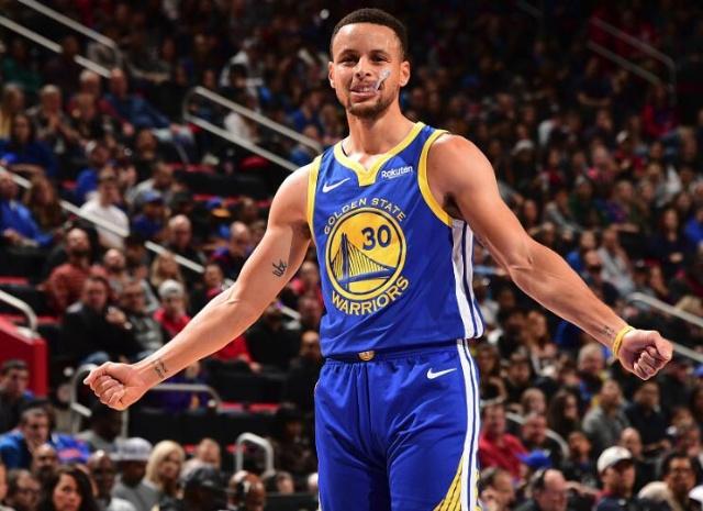 尤文公布客战那不勒斯大名单：伊尔迪兹领衔，弗拉霍维奇缺席（尤文出征那不勒斯名单出炉：伊尔迪兹领衔，弗拉霍维奇缺阵）