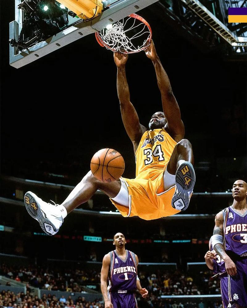 记者：申花今日奔赴天津，战津门虎应该会面临破密集防守难题（记者：申花今日启程赴津，迎战津门虎或将遭遇密集防守考验）