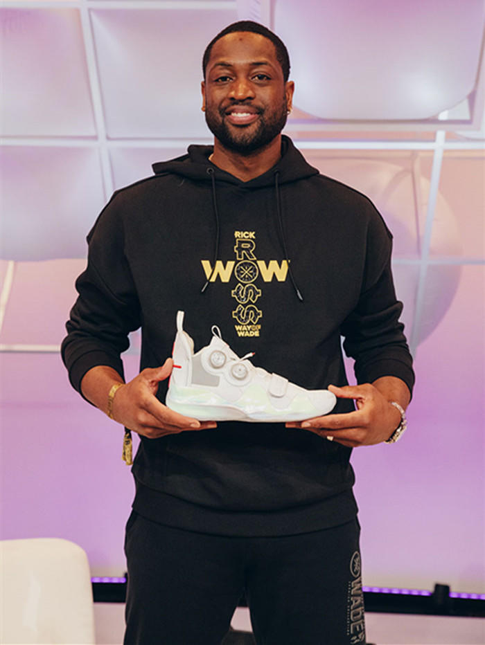 巴尔达诺：皇马想念克罗斯和莫德里奇，球队需要掌控比赛后腰（巴尔达诺：皇马怀念克罗斯与莫德里奇，急需一名掌控节奏的后腰）