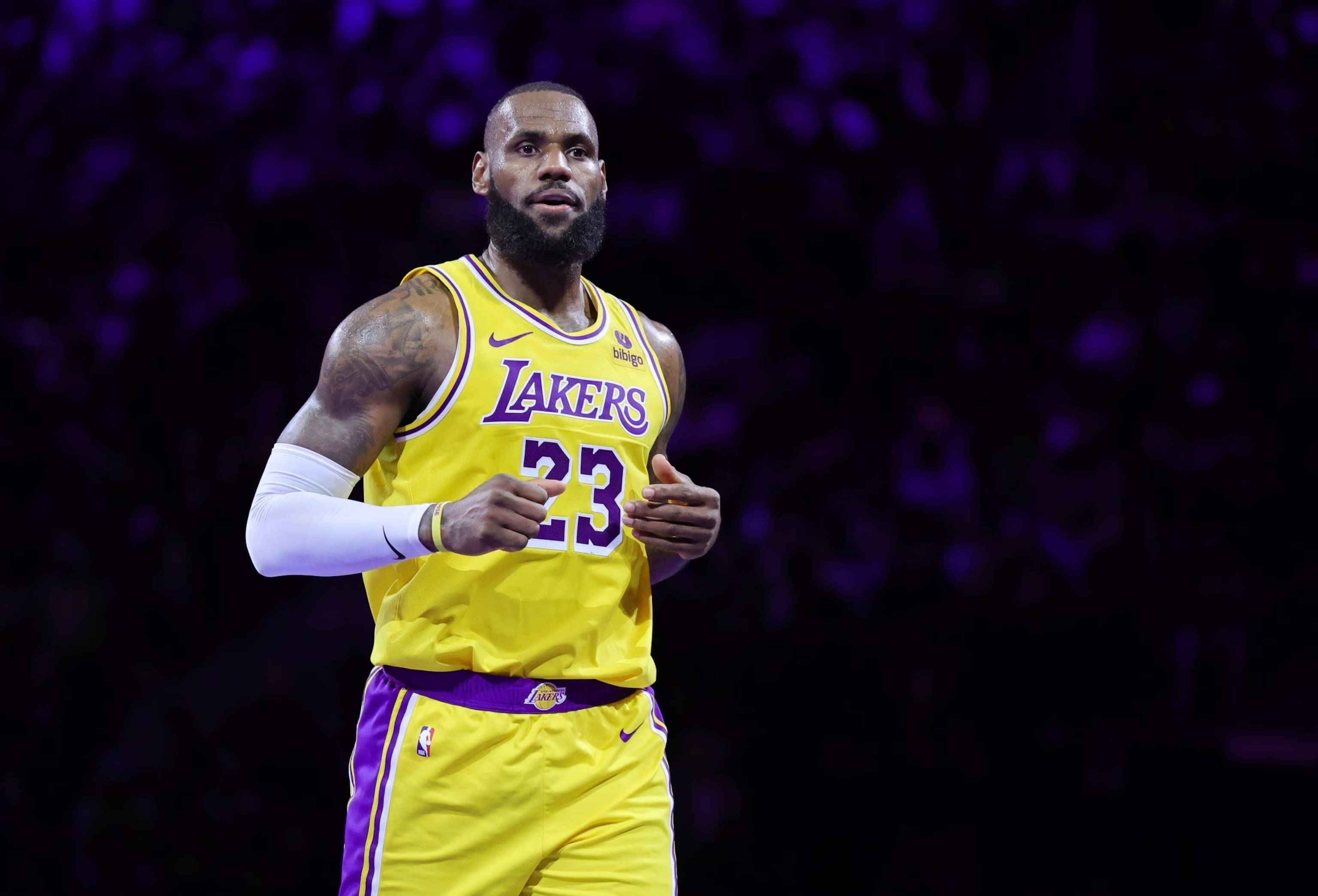 斯基拉：上周米兰与聚勒的律师会面，球员要求至少签到2028年（斯基拉：米兰上周与聚勒律师会谈，球员希望合同至少到2028年）