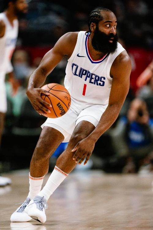 阿莱格里：也许我错了，但福法纳凭他的潜力要有更大雄心（阿莱格里：或许我有误判，但凭福法纳的天赋应怀更高雄心）