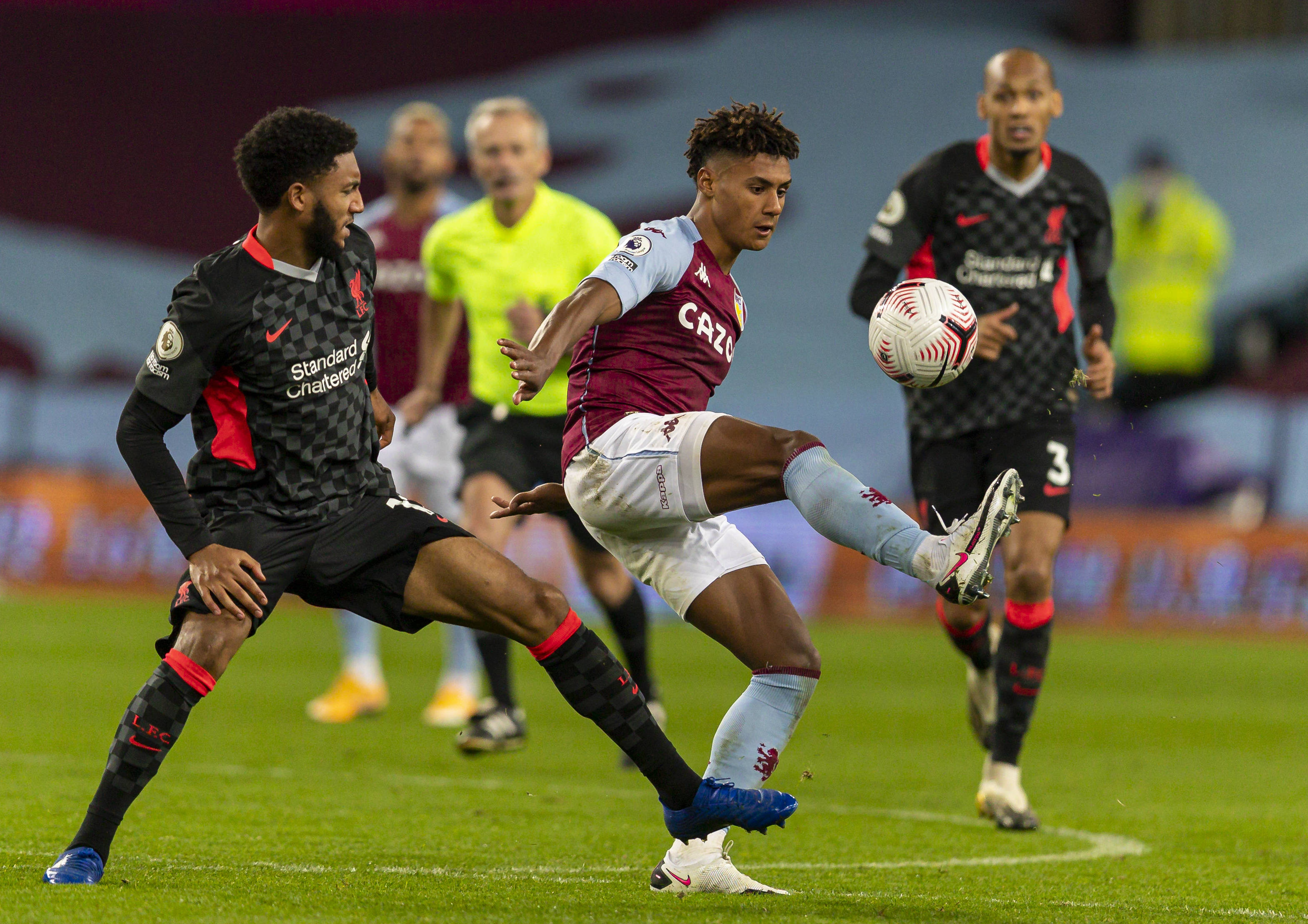 科贝尔：球队表现很好，希望下一场对阵药厂能延续今天的状态（科贝尔称赞球队发挥出色：期待下场对药厂延续今日势头）