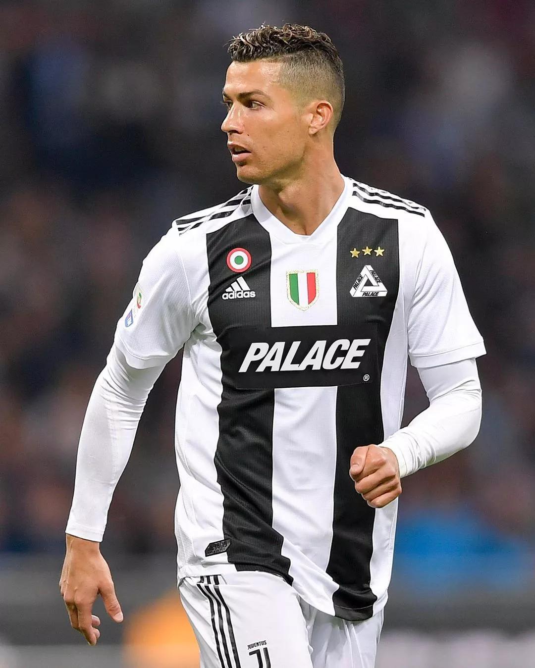 NBA焦点战：湖人客场逆转快船,（NBA焦点之战：湖人客场完成逆转击败快船）