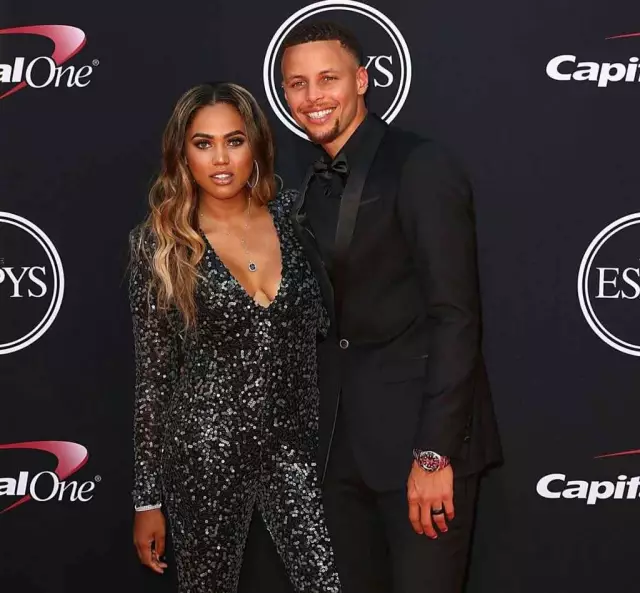 博主：戴琳在球迷去世当天还了5000元，仍有近3万欠款（博主称戴琳于球迷离世当天还款5000元，仍欠近3万元）