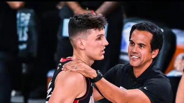 胡尔克谈转会传闻：媒体谈论的比我自己知道的还多（胡尔克回应转会传闻：媒体掌握的信息似乎比我还多）