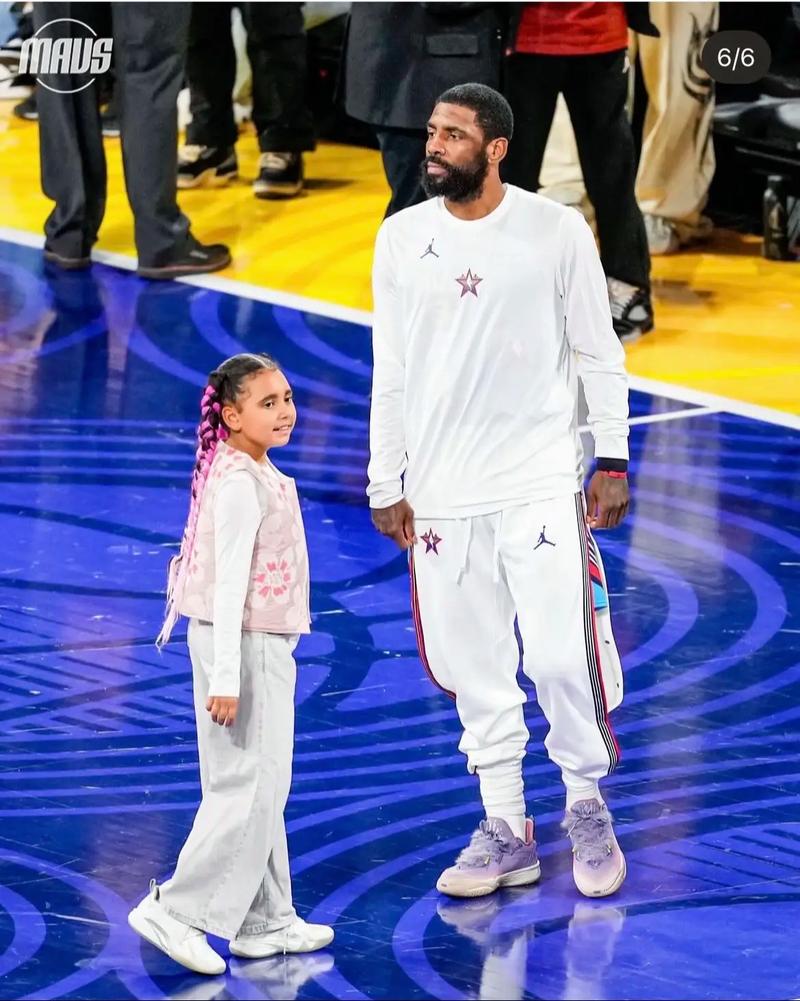 足球周刊：刘若钒曾想回成都却被徐正源拒绝，后获里卡多、穆斯卡特赏识（足球周刊：刘若钒欲回归成都遭徐正源拒绝，此后获里卡多与穆斯卡特青睐）