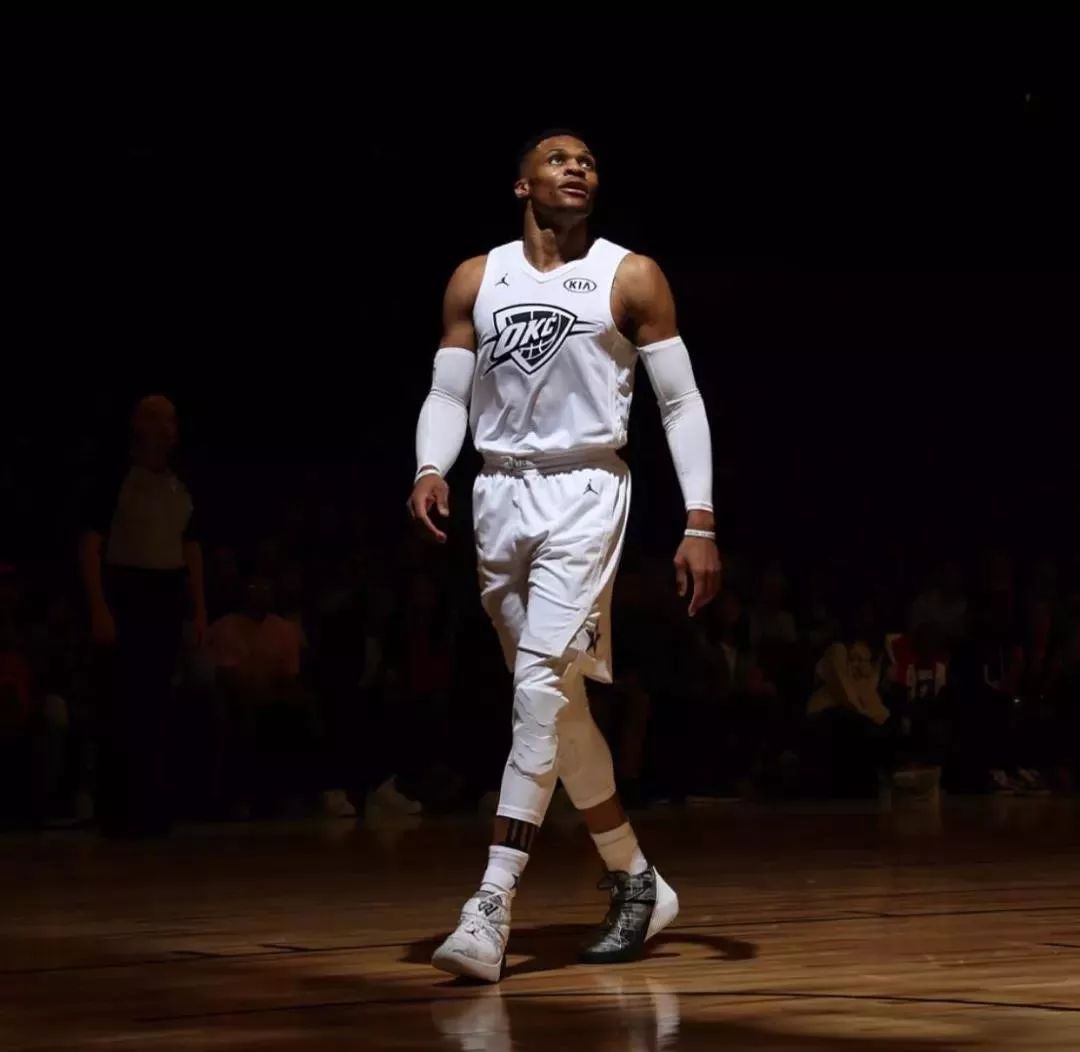 基恩：奥莱利和拉什福德配合默契，斯凯利在英格兰队位置堪忧（基恩评奥莱利与拉什福德默契十足，斯凯利在英格兰前景不稳）