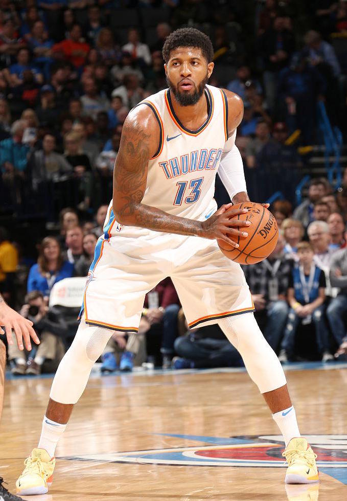 邮报：曼联等队关注赫塔小将艾希霍恩，他被拿来与克罗斯比较（邮报：曼联等队考察赫塔小将艾希霍恩，外界将其比作克罗斯）