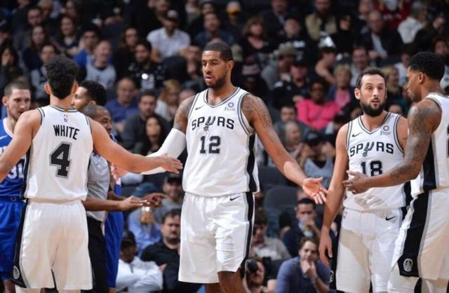 欧冠战报：艾尔尤努西、阿乔里破门，哥本哈根3-2绝杀黄潜（欧冠快讯：艾尔尤努西、阿乔里建功，哥本哈根3-2压哨绝杀比利亚雷亚尔）